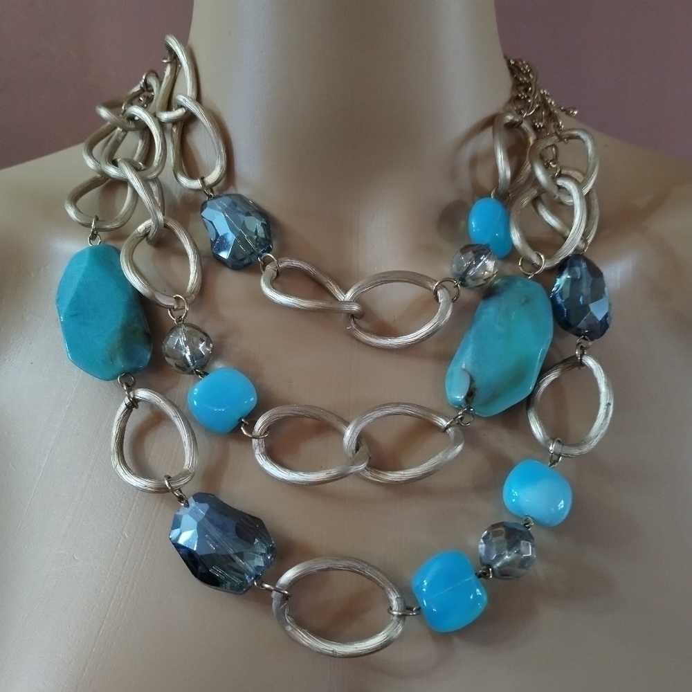 Blue women's chunky layered necklace